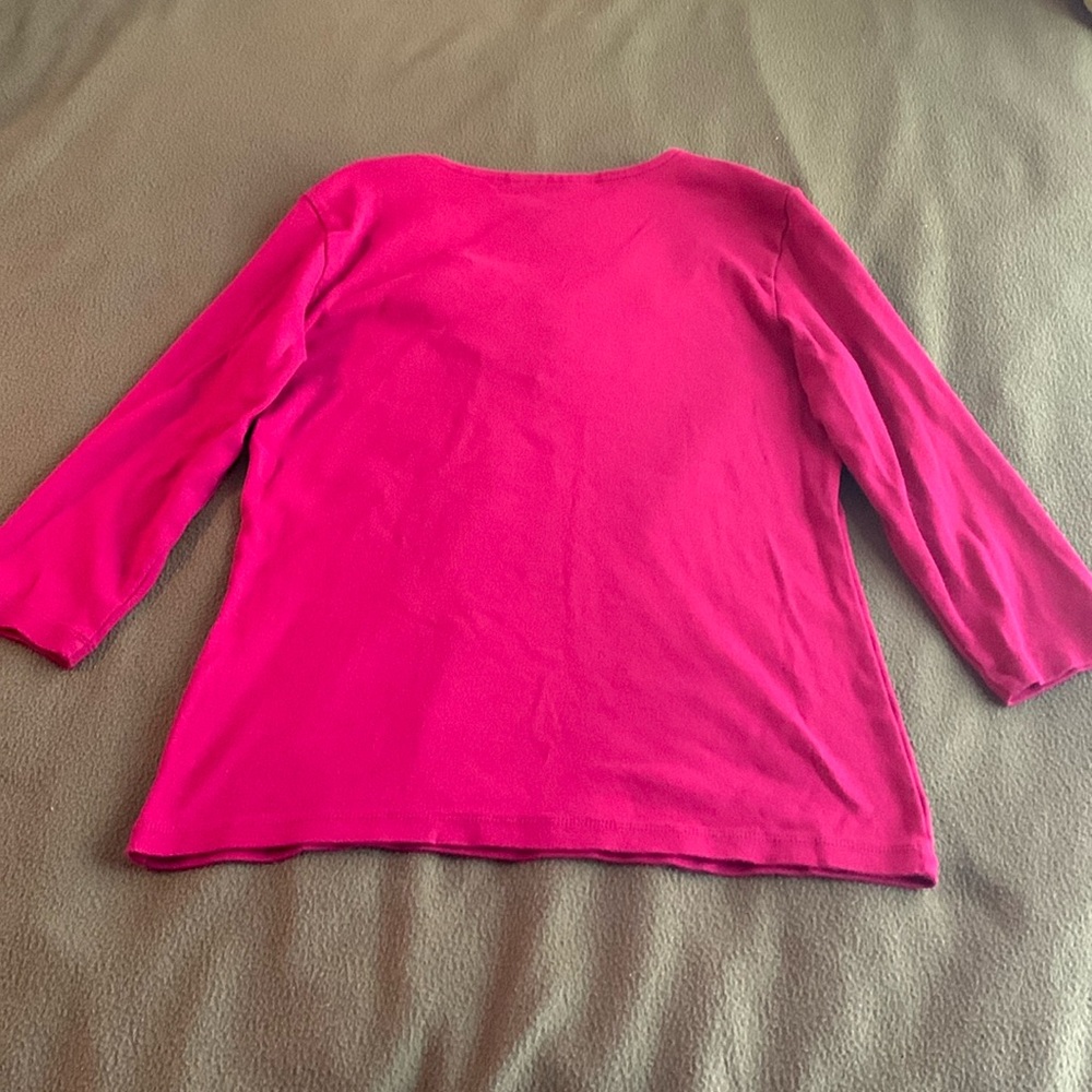Karen Scott fushia, 3/4 length sleeves, v-neck sequined pullover top. Size M - Picture 5 of 5